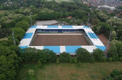 Met 12.600 plaatsen en een moderne outillage is de vijverberg het stadion, dat ligt op. Stadion de Vijverberg van de Graafschap in Doetinchem | Foto's, Nederland, Bezienswaardigheden