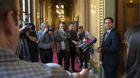Gulyás gergely, a miniszterelnökséget vezető miniszter az inforádió aréna című. Országgyűlés alakuló ülés: fontos dologról született ...
