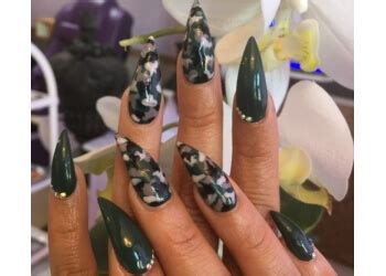 We offer a wide rage of spa services including gel manicure, pedicure, gel nails, pink and white, waxing, hair removal, massage. 3 Best Nail Salons in Atlanta, GA - Expert Recommendations