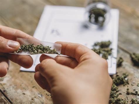 Machin joins serendipity capital board after quitting cppib. Quit Smoking Weed Reddit : How Marijuana Enthusiasts Came To Embrace A Reddit Forum Dedicated To ...