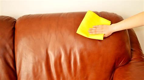 Jetzt günstig die wohnung mit gebrauchten möbeln einrichten auf ebay. Diese Tipps sollten Sie für Ihre Ledermöbel kennen | Leder ...