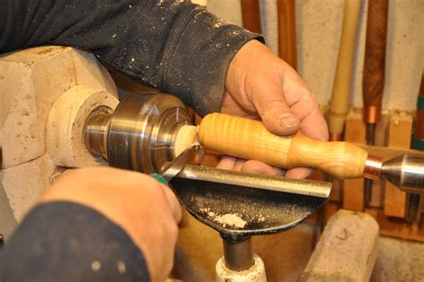 Toutes les perles de shuffle studio sont recuites au four et dremel nettoyé vous pouvez acheter. les essences du bois - Tournage d'un manche de ciseau à ...