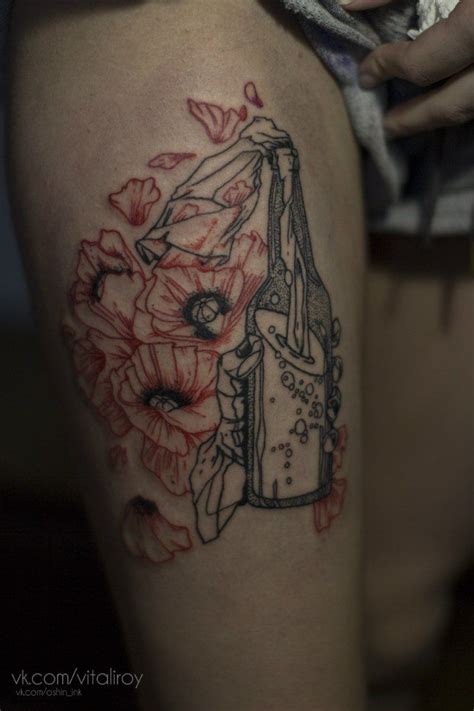 Molotov cocktail tattoo on the right thigh. Vitaly ROY Tattoo. The Molotov cocktail. | Тату