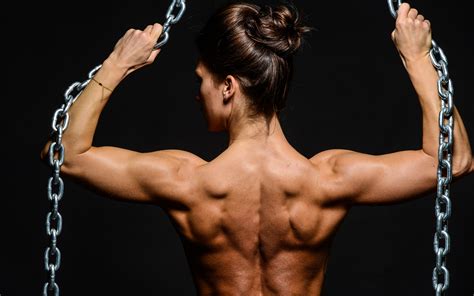 Location, size trapezius muscle covering the upper back and part of the neck and shoulders (named for its trapezoidal shape my name is kruno, and i'm the owner and author of bodybuilding wizard. Pictures Muscle Human back Girls Chain Bodybuilding 3840x2400