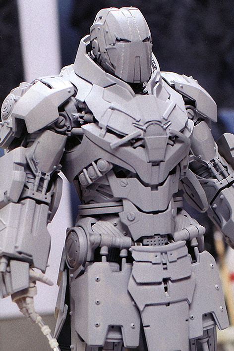 Not to mention that with the suit's ability to show up at the doorstep of a world leader, iron man can basically be a cruise missile for hunting down anyone dumb enough to start a war on his watch. toyhaven: Hot Toys next 1/6 Whiplash Mark II will be die ...