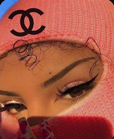 Customise your profile with over 7500 combinations! baby pink Chanel logoed ski mask/balaclava baddie ...