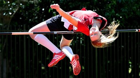 Nicola mcdermott has won silver in the women's high jump, setting a national record of 2.02 metres in the olympic final in tokyo. Nicola McDermott on track to represent Australia in high ...