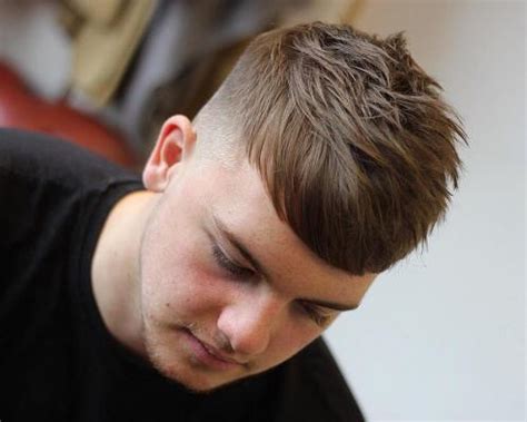 Gaya rambut terbaru 2018, tutorial cara memotong rambut anak laki laki azclip.net/video/mieglgnwmda/video.html potongan rambut bagi lelaki berambut panjang. style: Style Rambut Lelaki Botak
