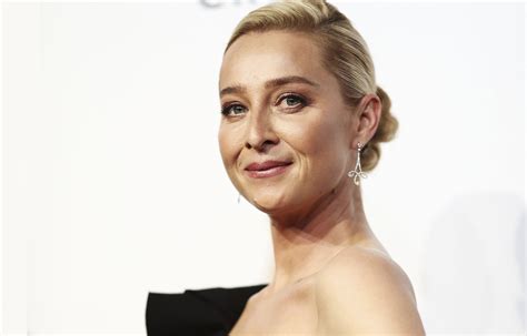 Find out about tv actress asher keddie: Asher Keddie: Offspring may not be renewed for eighth ...