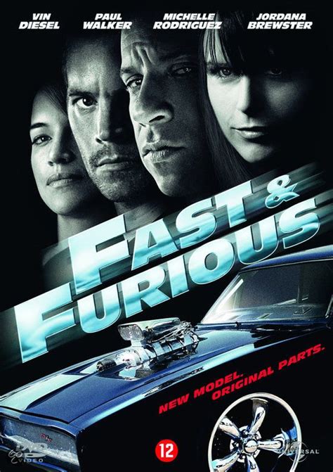 When undercover cop brian o'conner infiltrates toretto's iconoclastic crew, he falls for toretto's sister and must choose a side: Fast & Furious (4) | Filmposter, Filmposters