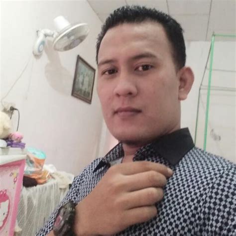 Fahmi tumblr posts tumbral com : Fahmi Nasrullah Agama Apa / Wacanaku: Khairul Fahmi dan ...