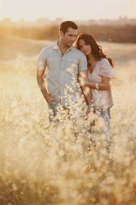 Wedding couple photos pre wedding photoshoot wedding pics wedding shoes wedding ideas reals: Foto Prewedding Senja - Vintage Pre Wedding Youtube - Rise ...