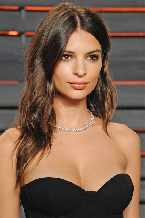 She is an american origin actress and as well as a model, she is known more. Nie wieder Bad Hair Days - Emily Ratajkowski verrät ihre ...