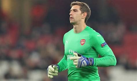 Fans flock to emiliano martinez update. Arsenal set to announce Emiliano Martinez exit after ace ...