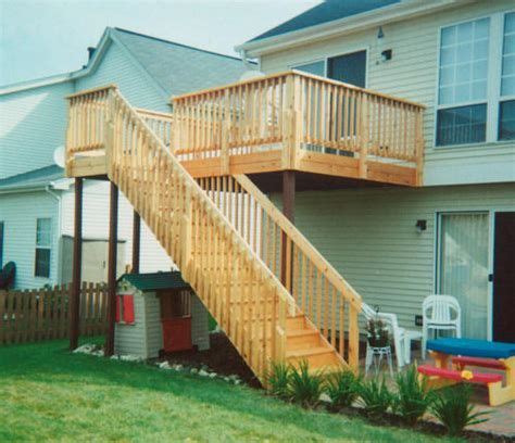 See the best & latest outdoor stair landing code on iscoupon.com. Image Gallery outdoor stair landing design | Porches de madera, Escaleras, Porches