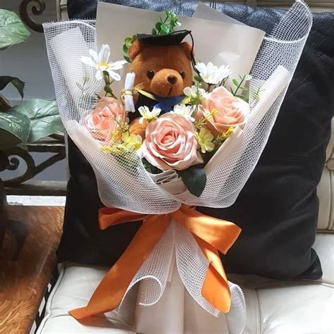 Jika tertarik, dapat langsung order melalui email : Jual Buket bunga artificial premium 0145/bunga wisuda ...