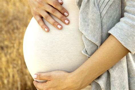 Dia juga menjadikan matahari, bulan dan bintang yang semuanya. Doa Mudah Bersalin Yang Mudah Diamalkan - MOMMA®