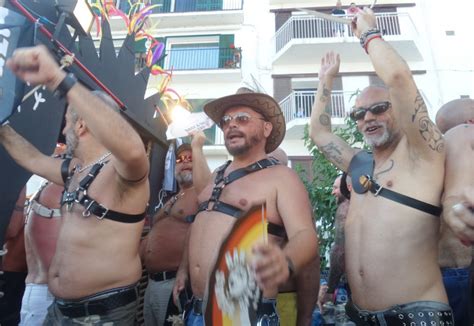 We've compiled a selection of tips to help first timers and seasoned veterans alike make their next pride in london the. Sitges Gay Pride Parade SUNDAY 2021
