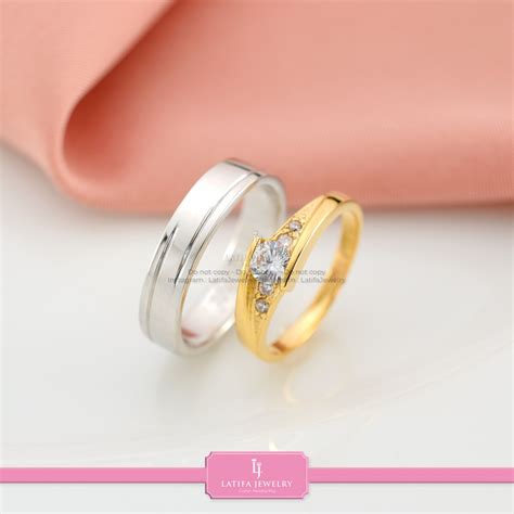 Cincin kawin emas dan palladium free kotak dan ukir nama wa : Pusat Cincin Nikah Bontang & Kawin Tunangan Couple Custom | CINCINMURAH.COM