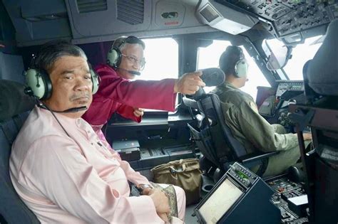 Maybe you would like to learn more about one of these? Mat Sabu rasai kehebatan pesawat A400M TUDM - Air Times ...