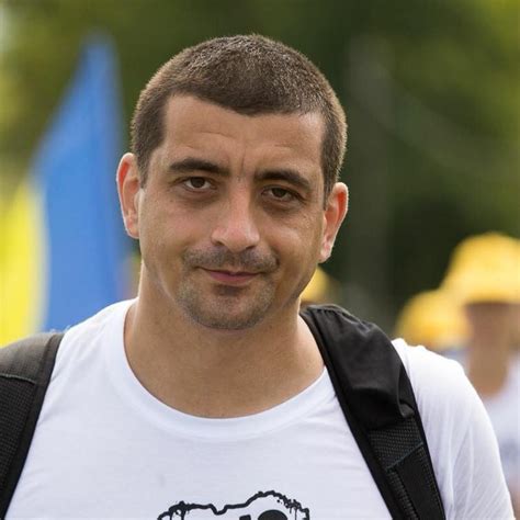 George simion este, printre altele, activist civic și militant pentru unirea cu republica moldova. BEC a validat candidaturile altor doi independenți pentru ...