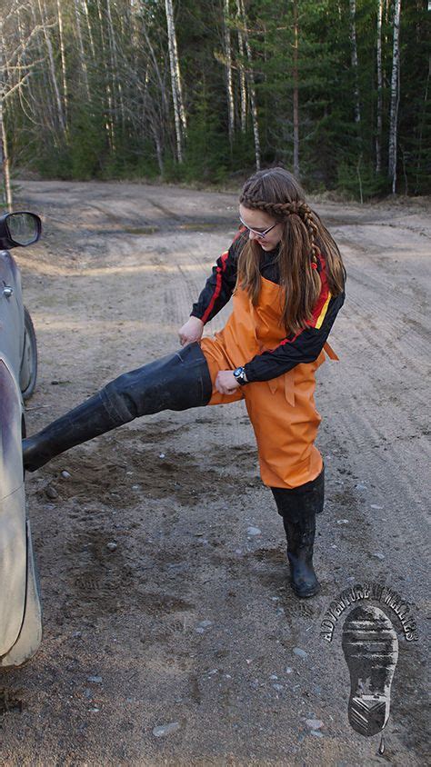 Nice girls in waders wet and muddy hübsche girls in waders naß und schlammig. 17 Best images about girls waders on Pinterest | Gloves ...