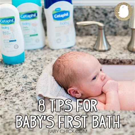 Whether you allow her to fingerpaint in the tub, throw in some extra bubbles or measuring cups and spoons, she'll quickly forget whatever it was she. 8 Tips for Baby's First Bath #Babys #bath #Tips | First ...