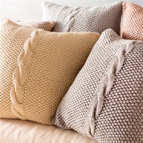 Mercedes kerrison, the founder and principal designer of abode staging + design, notes that blue throw pillows aren't just trending now: Decorative 18-inch Poly or Feather Down Filled Throw ...