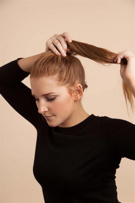 Look romantic and cute with this bow bun updo hairdo. Bow Bun: 2 Tutorials to Help You Achieve this Style