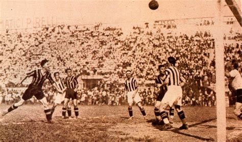 Inter milan in the highly anticipated derby d'italia at allianz stadium. File:Inter vs Juventus 2-0 (1930).jpg - Wikimedia Commons