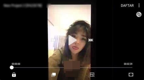 Video gisel full no sensor !!! Posisi TV di Video Syur Mirip Gisel Disebut Janggal, Coba ...