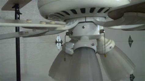 Which direction should your ceiling fan spin for summer and winter? 52" Hunter Ceiling Fan Summer Breeze Plus? - YouTube