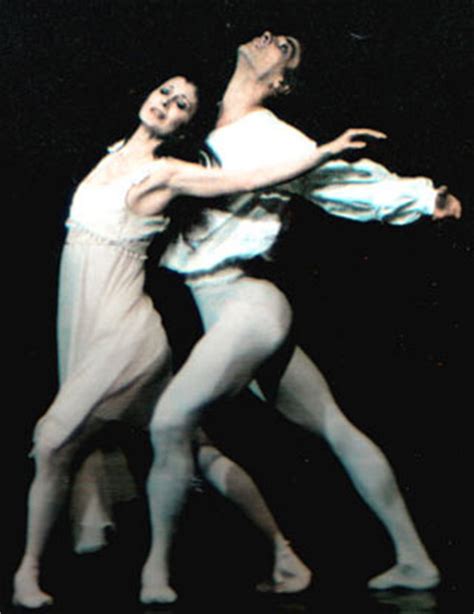 Alle interpretazioni dei ruoli romantici come giulietta, swanilda, francesca da rimini, o giselle, accanto a partner come rudolf nureyev, vladimir vasiliev, henning kronstam. 301 Moved Permanently