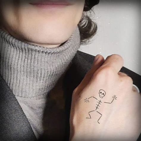 For that reason, there is an option of applying temporary tattoos. Simple Skeleton | Custom temporary tattoos, Geometric ...