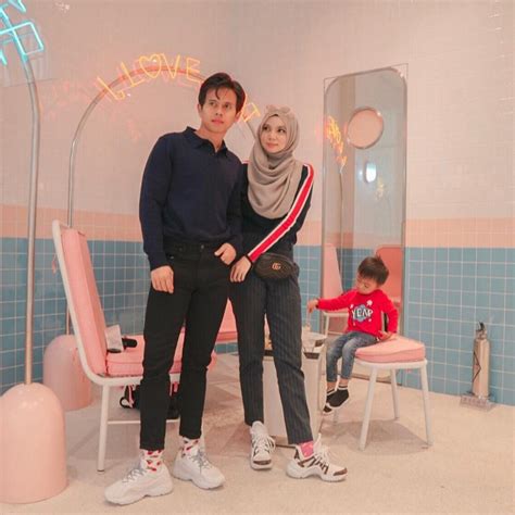 Maybe you would like to learn more about one of these? Dalam Masa Kurang Setahun, Blogger & Usahawan CIK EPAL ...