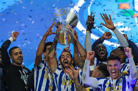 O fc porto tem uma jogando em casa contra o leão, o fc porto tem uma vantagem muito maior nos confrontos entre as. Jogo Do Porto Hoje / Sslsrta0n7etcm : Onde assistir ao ...