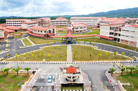 Tongvillion hotel is located in the heart of the muadzam shah, pahang Pengalaman seram di Politeknik Muadzam Shah - Fiksyen Shasha