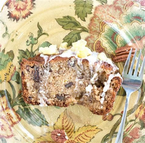 It's the most requested recipe in southern living magazine history and frequents covered dish dinners all across the south, always receiving rave reviews. Banana Pineapple Hummingbird Bread : Pineapple Banana ...