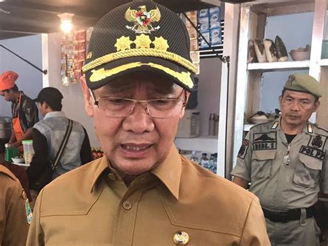 Lowongan kerja cibiuk resto majalengka. Empat Kebijakan Bupati Majalengka Lindungi Warga | Tagar
