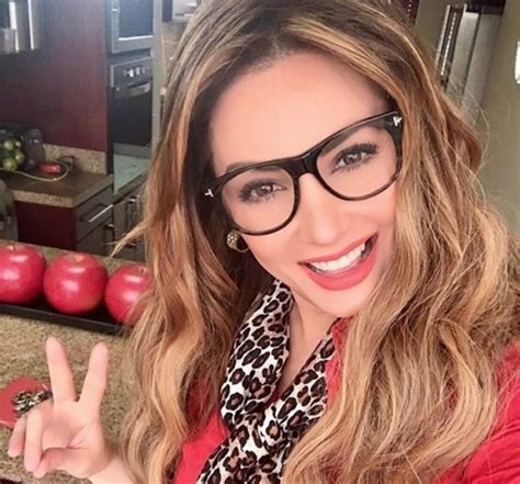 This after some positive cases were revealed within the masterchef celebrity production, like hers. Aseguran que Patricia Navidad es idéntica a Thalía ...