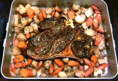 Remove the ribs from the crock pot. 7-Bone Pot Roast | Roast beef recipes, Pot roast, Chuck ...