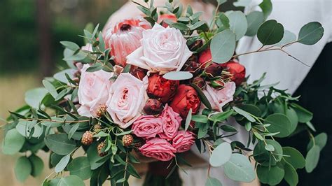 Euroflorist is happy to be able to bring the world a little bit closer. Wholesale Flowers - Bulk Flowers Online | Blooms By The ...
