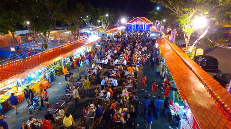 Pasar ini merupakan pasar induk di kota bandung. Rental Mobil Surabaya ke Pasar Malam Kodam Brawijaya ...