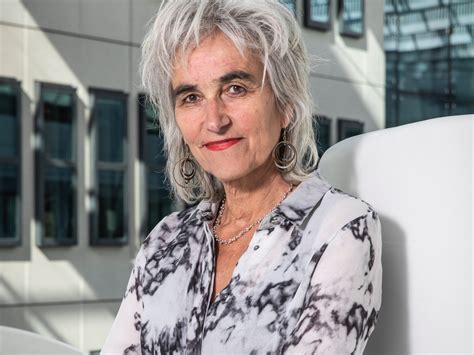Последние твиты от marion koopmans (@marionkoopmans). Viroloog Koopmans: Ik houd mijn adem in, de komende weken zijn cruciaal | Foto | AD.nl