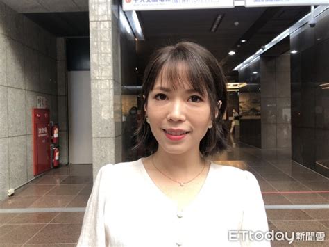 陳智菡 vicky is on facebook. 陳智菡酸行政院「有時間做背板打混仗」：有政府會做秀! | ETtoday政治新聞 | ETtoday新聞雲