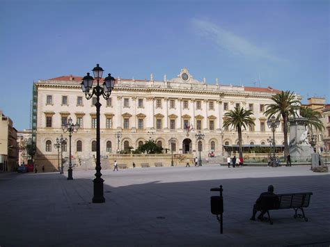 Banca monte dei paschi di siena. Palazzo della Provincia di Sassari - Fidelity Viaggi