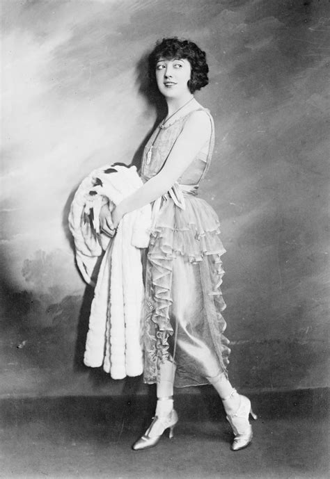 She was a popular star of mack sennett's keystone studios and is noted as one of the film industry's first female. Amabel Ethelreid "Mabel" Normand (November 10, 1892 ...