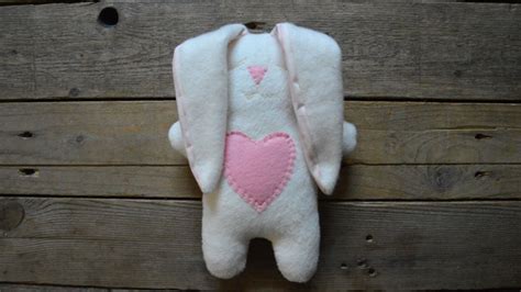 Louise belcher ears no hat. 20 Free Sewing Patterns with Bunnies!!! — SewCanShe | Free ...