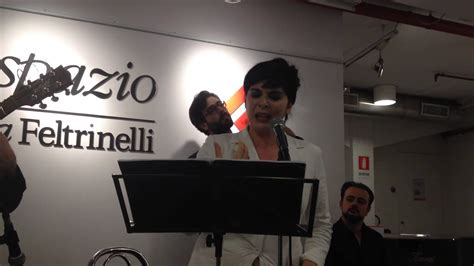 To connect with mariangela, sign up for facebook today. Mariangela D'Abbraccio omaggia Pino e canta "Maggio se ne ...