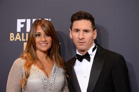 Leo messi is the best player in the world. Lionel Messi und Freundin Antonella Roccuzzo: Jetzt ...